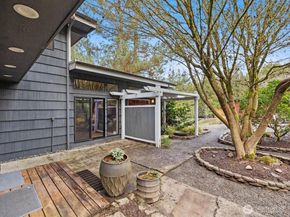 11202 204th Avenue NE, Redmond WA 98053