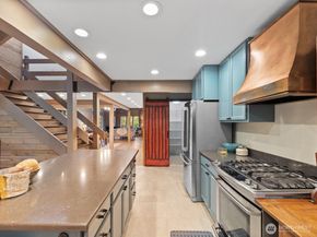 11202 204th Avenue NE, Redmond WA 98053
