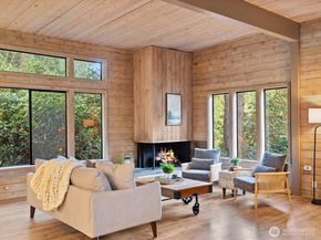 11202 204th Avenue NE, Redmond WA 98053