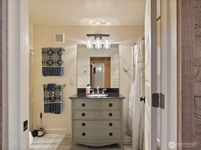 11202 204th Avenue NE, Redmond WA 98053