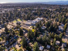 104 NE 120th Street, Seattle WA 98125