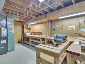 31402 28th Place SW, Federal Way WA 98023