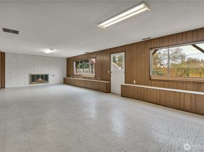 31402 28th Place SW, Federal Way WA 98023