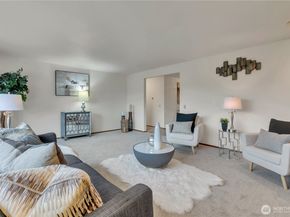 31402 28th Place SW, Federal Way WA 98023