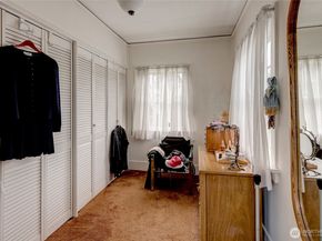 1612 22nd Avenue E, Seattle WA 98112