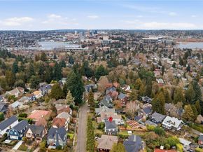 1612 22nd Avenue E, Seattle WA 98112