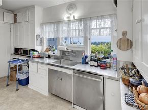 1612 22nd Avenue E, Seattle WA 98112