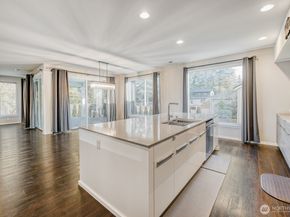 2873 S 353rd Place, Federal Way WA 98003