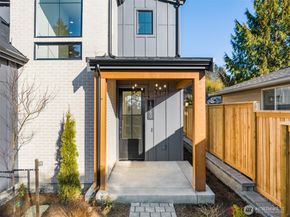 1860 1st Street, Kirkland WA 98033