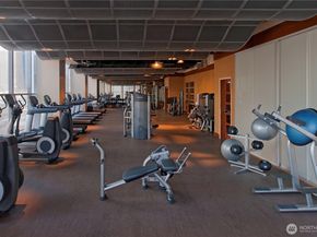 737 Olive Way 2808, Seattle WA 98101