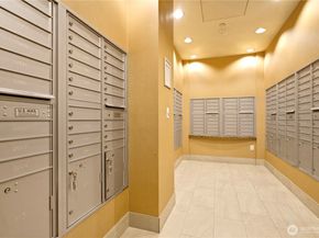 737 Olive Way 2808, Seattle WA 98101