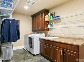 18634 92nd Avenue NE, Bothell WA 98011