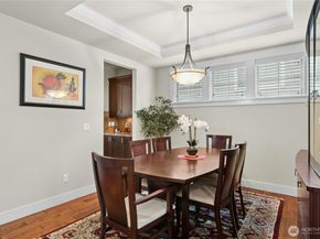 2744 NW Pine Cone Place, Issaquah WA 98027