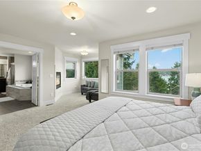 2744 NW Pine Cone Place, Issaquah WA 98027