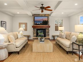 6577 102nd Avenue NE, Kirkland WA 98033