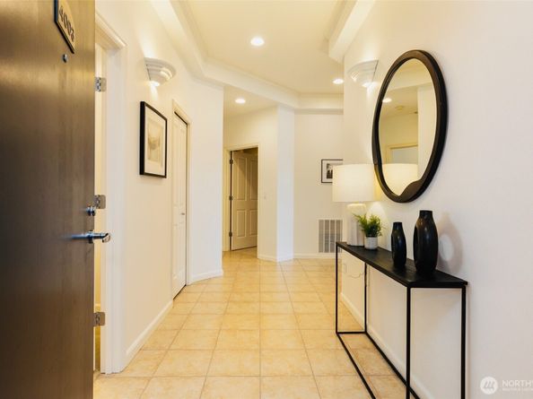 520 6th Avenue 4003, Kirkland WA 98033