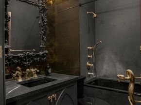 1849 16th Avenue, Seattle WA 98112