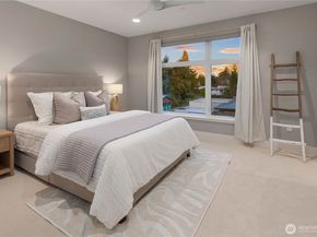 8260 SE 31st Street, Mercer Island WA 98040