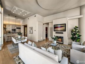 909 5th Avenue Ph3, Seattle WA 98164