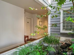 6042 Seaview Avenue NW 203, Seattle WA 98107