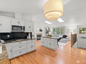 14702 255 Avenue SE, Issaquah WA 98027