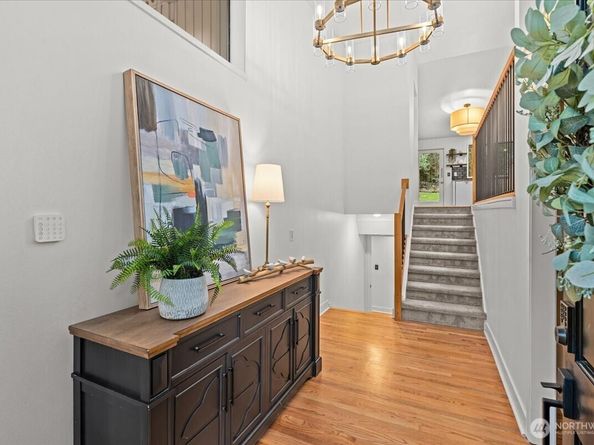 14702 255 Avenue SE, Issaquah WA 98027