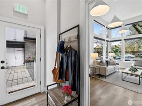 6543 35th Avenue SW B, Seattle WA 98126