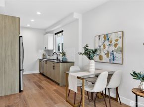 6543 35th Avenue SW B, Seattle WA 98126