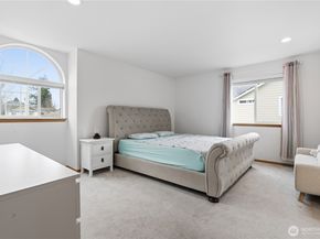 4108 NE 7th Street, Renton WA 98059