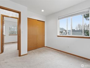 4108 NE 7th Street, Renton WA 98059