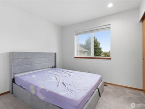 4108 NE 7th Street, Renton WA 98059