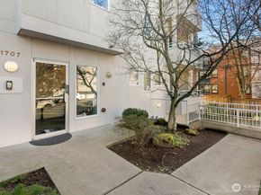 1707 NW 59th Street 302, Seattle WA 98107