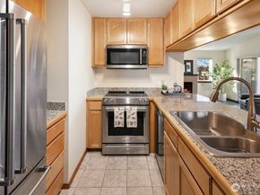 1707 NW 59th Street 302, Seattle WA 98107