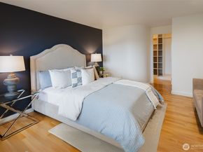 1118 Lakeview Boulevard E 100, Seattle WA 98102