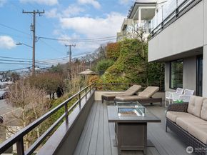 1118 Lakeview Boulevard E 100, Seattle WA 98102