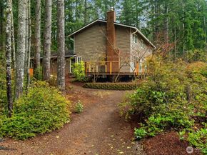 3016 SE Misty Court, Port Orchard WA 98367