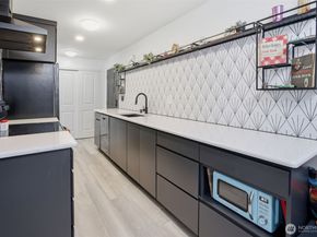 4525 S Henderson Street 102, Seattle WA 98118