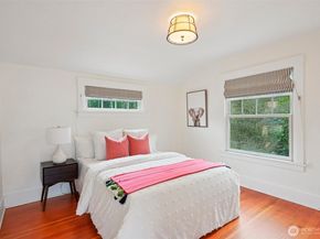 3141 Broadway E, Seattle WA 98102