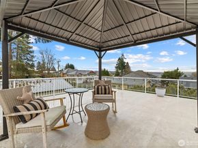 3415 N Garden Avenue, Renton WA 98056