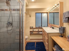 7407 180th Street SW, Edmonds WA 98026