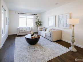 11317 NE 117th Street, Kirkland WA 98034