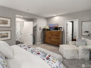 11307 NE 68th Street 11307, Kirkland WA 98033