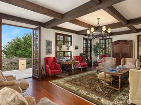 8010 Grand Avenue NE, Bainbridge Island WA 98110