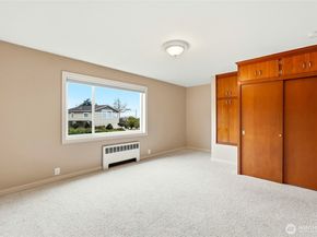 2602 Hillside Lane, Everett WA 98203