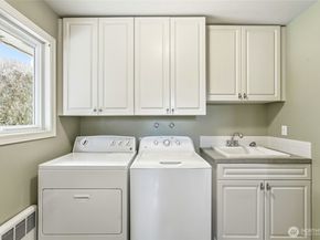 2602 Hillside Lane, Everett WA 98203