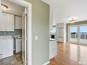 2602 Hillside Lane, Everett WA 98203