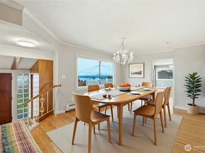 2602 Hillside Lane, Everett WA 98203