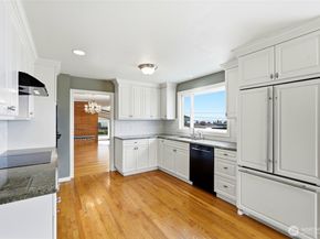 2602 Hillside Lane, Everett WA 98203