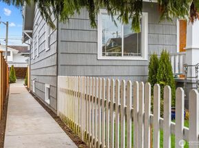 2217 Hoyt Avenue C, Everett WA 98201