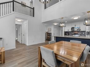 2219 14th Avenue W 405, Seattle WA 98119